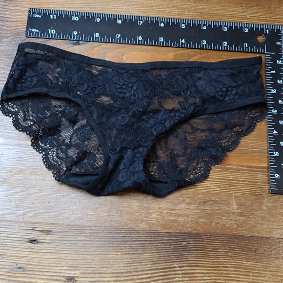 5 random lace panties small - Picture 14 of 16